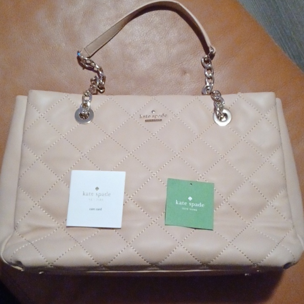 > Kate Spade Elegant Tan/pink Quilted Leather Tote Bag - Picture 2 of 16